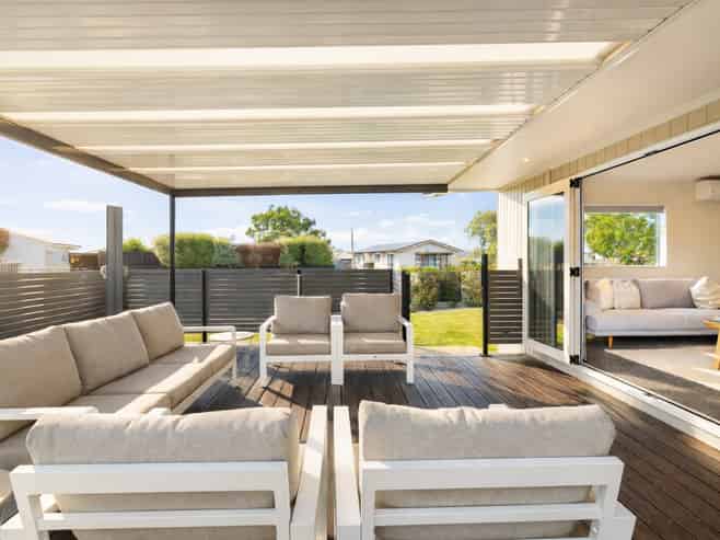 10 Sutton Avenue, Clive