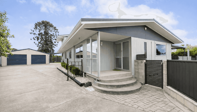 10 Sutton Avenue, Clive