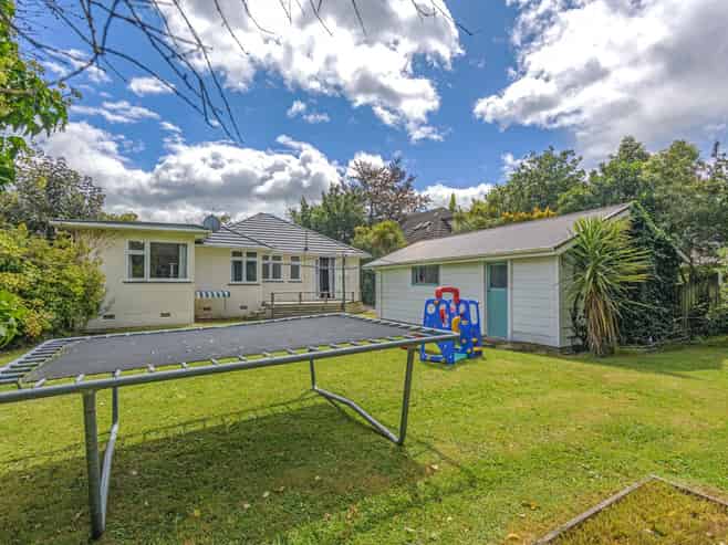 8 Winston Avenue, Hokowhitu