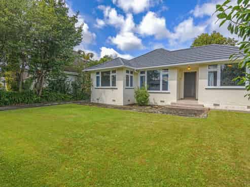 8 Winston Avenue, Hokowhitu