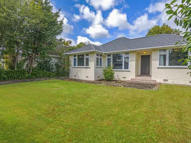 8 Winston Avenue, Hokowhitu