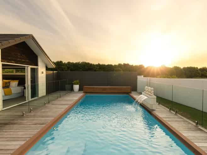 19 Mike Smith Drive, Cambridge