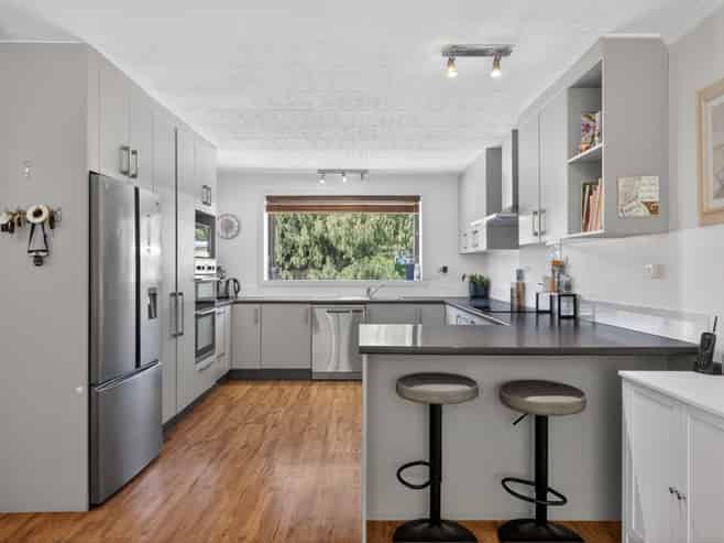 32 Scarlet Oak Drive, West Melton