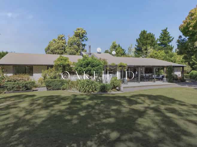 32 Scarlet Oak Drive, West Melton