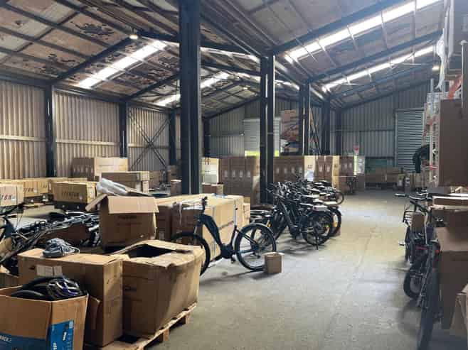 Great Warehouse, Great Yard, Great Value!