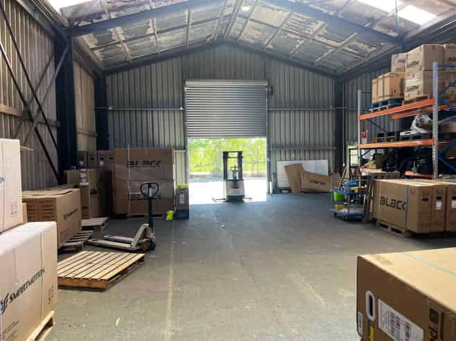 Great Warehouse, Great Yard, Great Value!