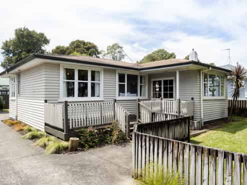 22 Walsh Street, Forest Lake