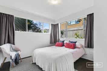 1/576a Weymouth Road, Weymouth