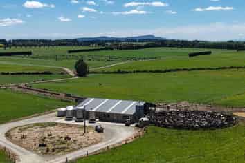 251 Rakahouka Hedgehope Road, Mabel Bush