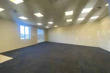 Prime Long Bay Office Space 160m2