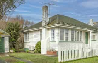 22 Findlay St, Tawa