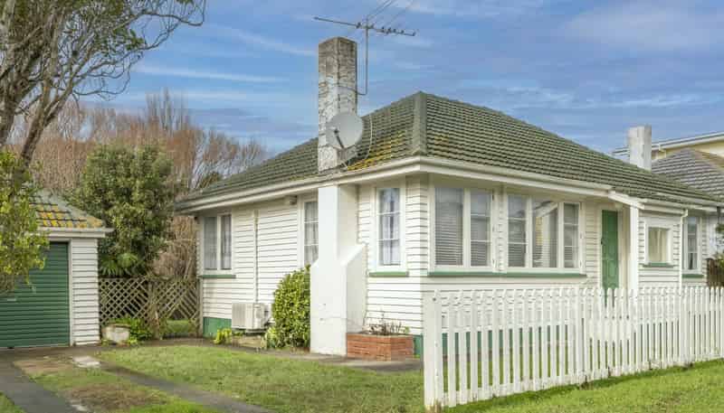 22 Findlay St, Tawa