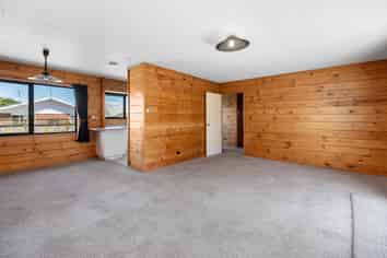 72 Taylor Avenue, Te Awamutu