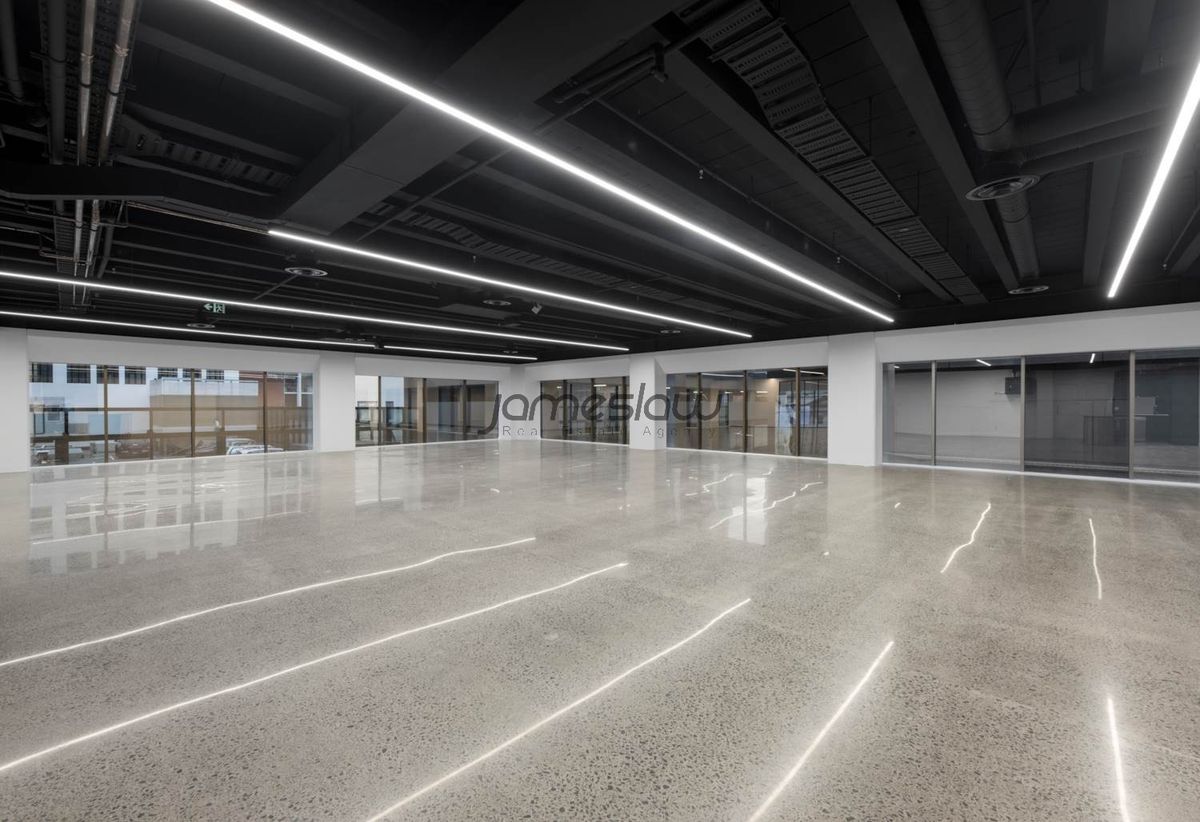 Office on Queen Street Full-Floor Opportunity - Ansicht 2