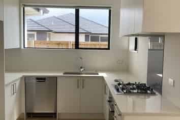 1/17 North Ridge Drive, Rototuna