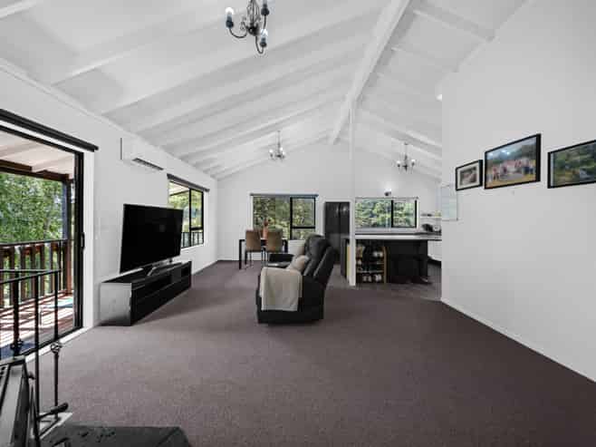 5 Beaver Road, Pukekohe