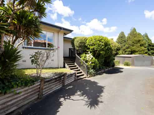 8 Alison Street, Hamilton Lake