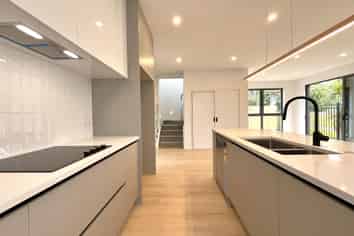 7/41 Seaside Avenue, Waterview