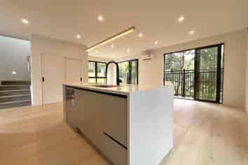 7/41 Seaside Avenue, Waterview