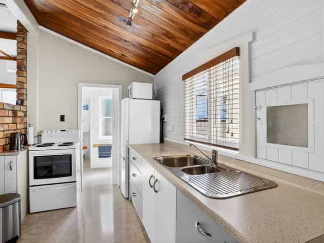 19 Waiari Road, Conifer Grove