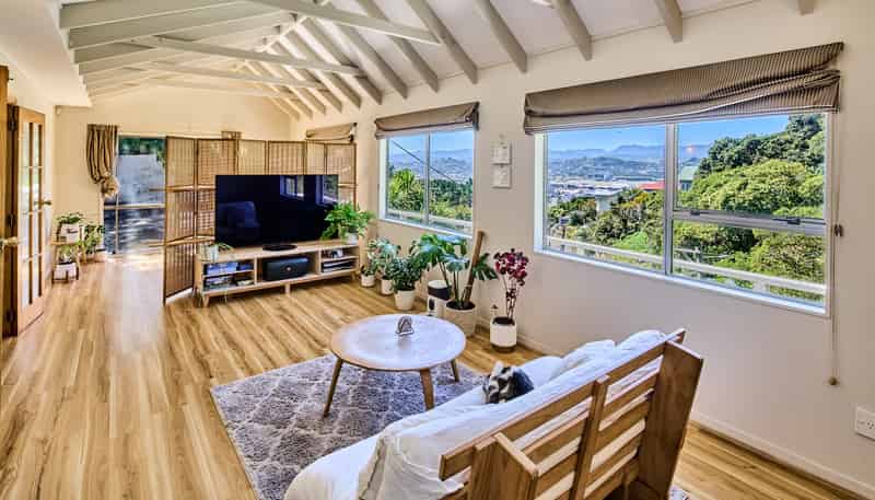 1/102 Sutherland Road, Melrose