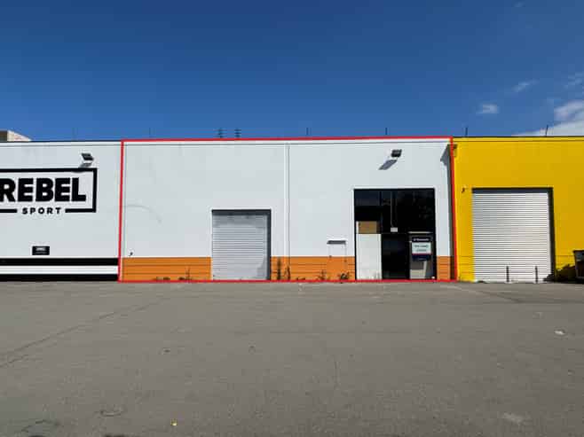 Retail Space between Rebel Sport & Golf Warehouse