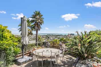 51 Tosswill Road, Tahunanui