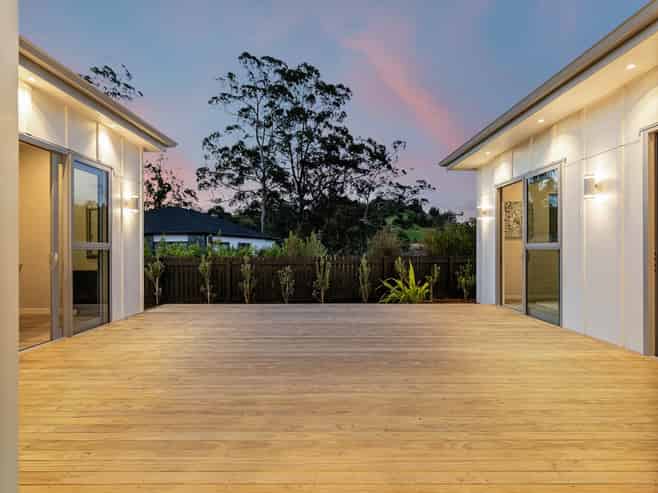 18 Puruatanga Road, Millwater