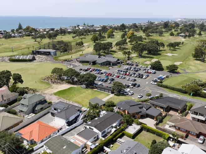 34B Golf Road, Mount Maunganui