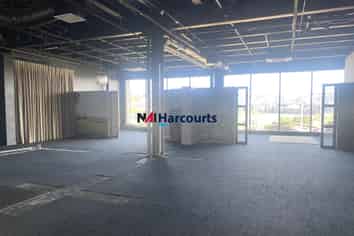 Premium Quality Office|Showroom - Long Bay Village