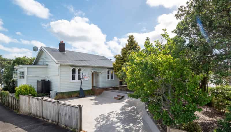 17 Rangatira Road, Birkdale