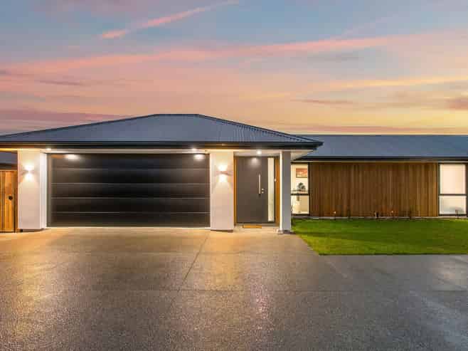 53 River Stone Drive, Halswell