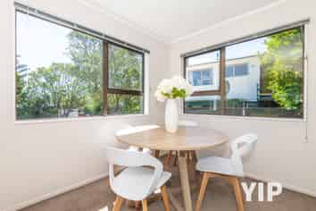 81 Stewart Drive, Newlands