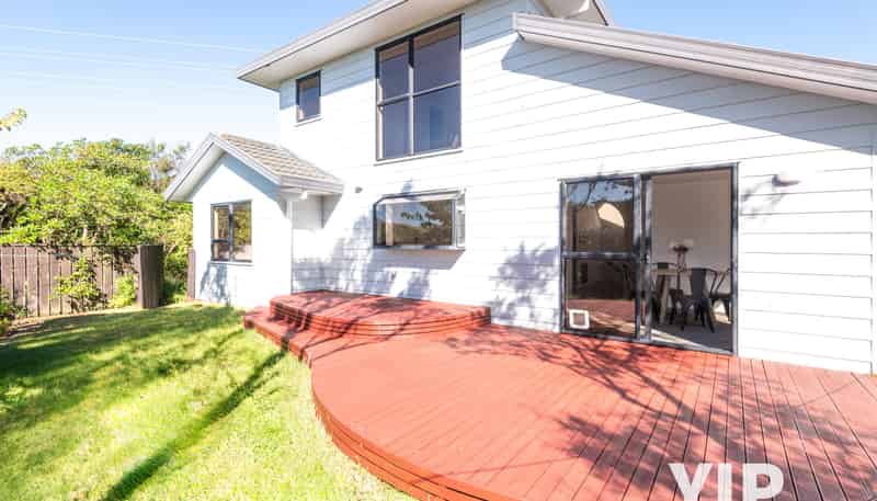 36B Kentwood Drive, Woodridge