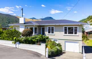 5 Cook Street, Havelock