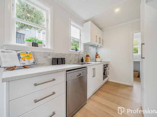 7 Swainson Street, Naenae