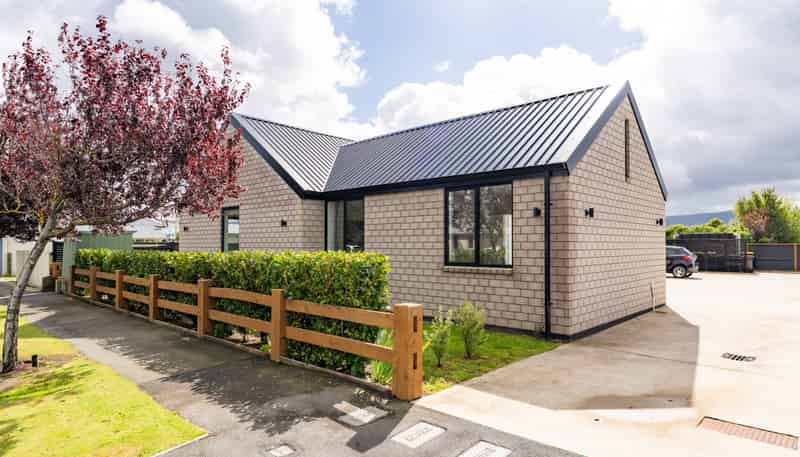 1A Dey Street, Mosgiel