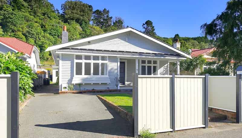 51 Pharazyn Street, Melling