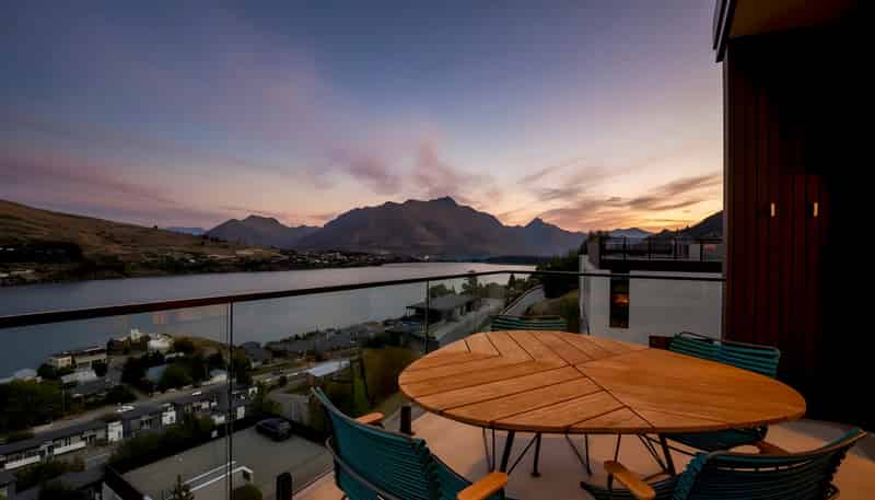 14 Woods Lane, Queenstown Central