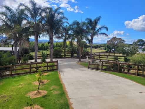 Auckland - Address withheld