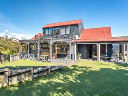 174 Norman Lesser Drive, Saint Johns