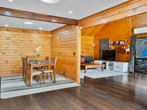 174 Norman Lesser Drive, Saint Johns