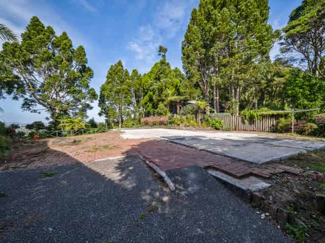 240 Konini Road, Titirangi