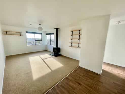 87 Solar Road, Glen Eden