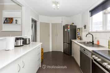 26 Oregon Drive, Maoribank