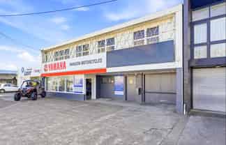 Street to street commercial opportunity