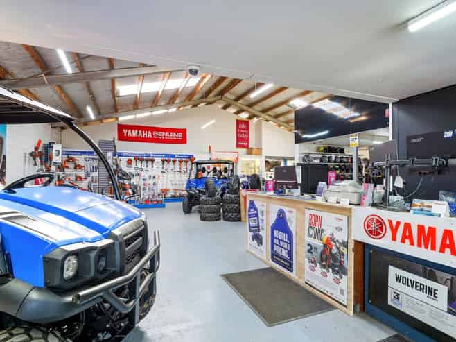 Street to street commercial opportunity