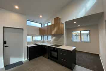 2/168 Condell Avenue, Papanui