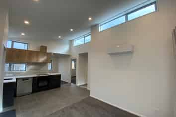 2/168 Condell Avenue, Papanui