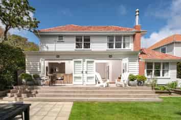 110 Karori Road, Karori